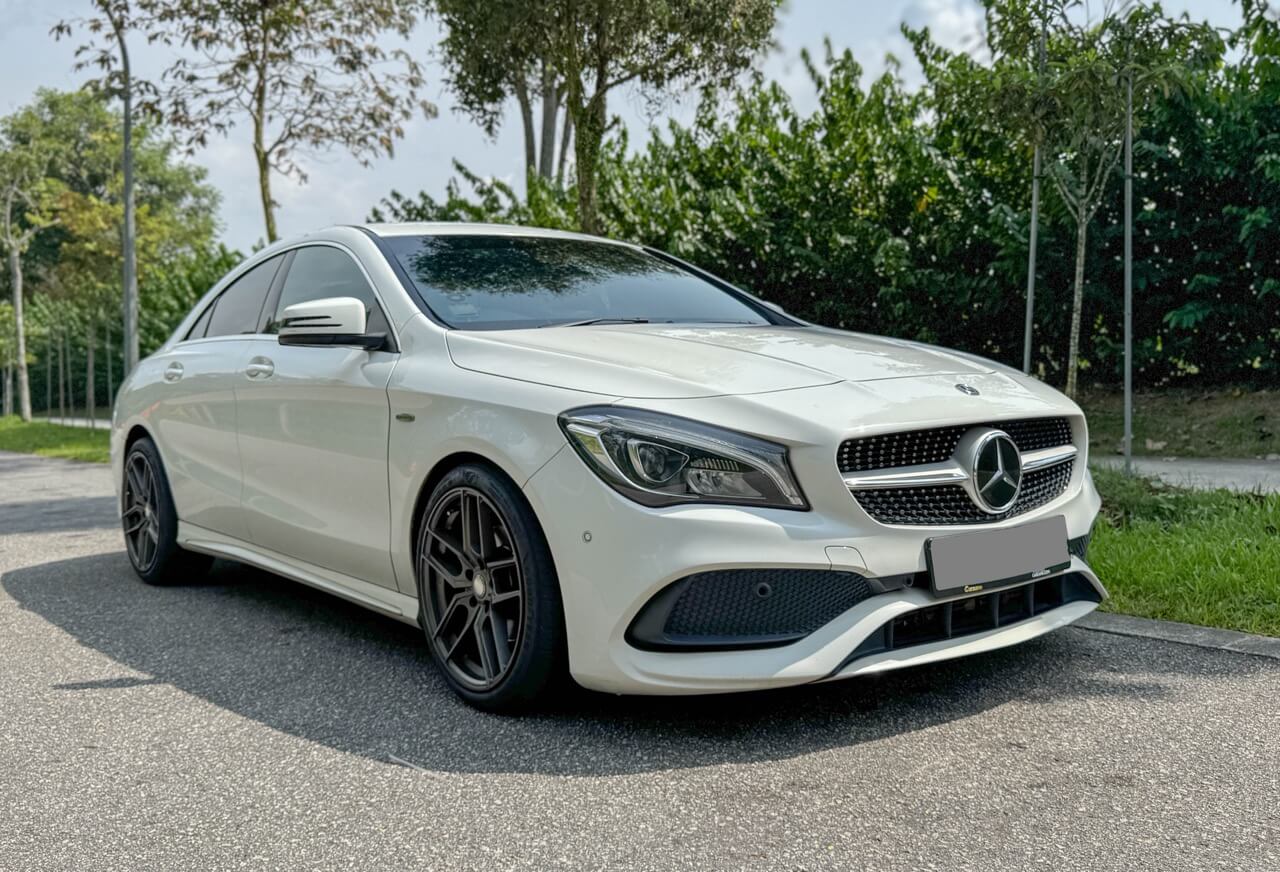 Mercedes-Benz CLA180 AMG